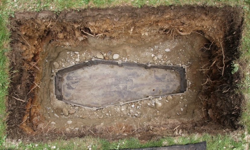 ANOTHER EASTERN CAPE WOMAN FOUND BURRIED IN A BATHROOM.