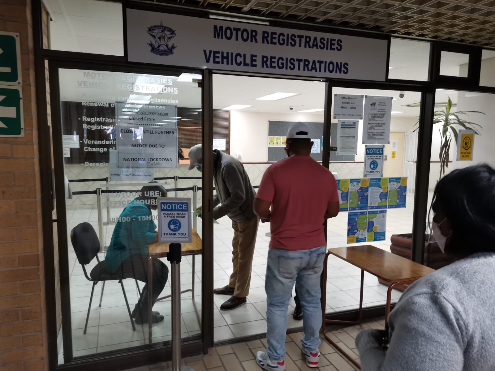 Deadline looming for renewal of expired licences