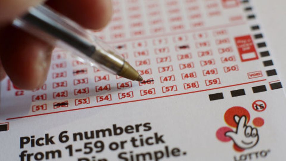 Bank employee sentenced for stealing from unsuspecting lotto winner