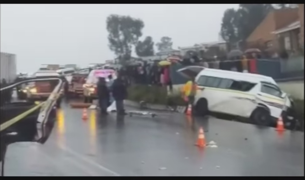 ANC sends condolences after 8 killed in horrific taxi crash