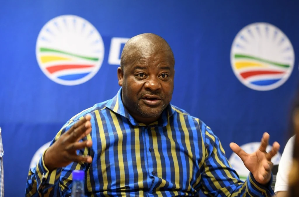 NQABA BHANGA IN HOT WATER FOR POSTING CALLING ZILLE A “RACIST”