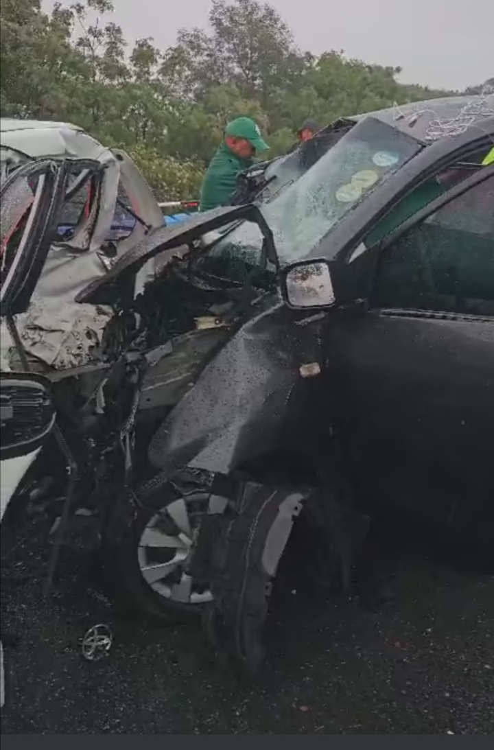 Police open inquest after two killed, eight injured in car accident