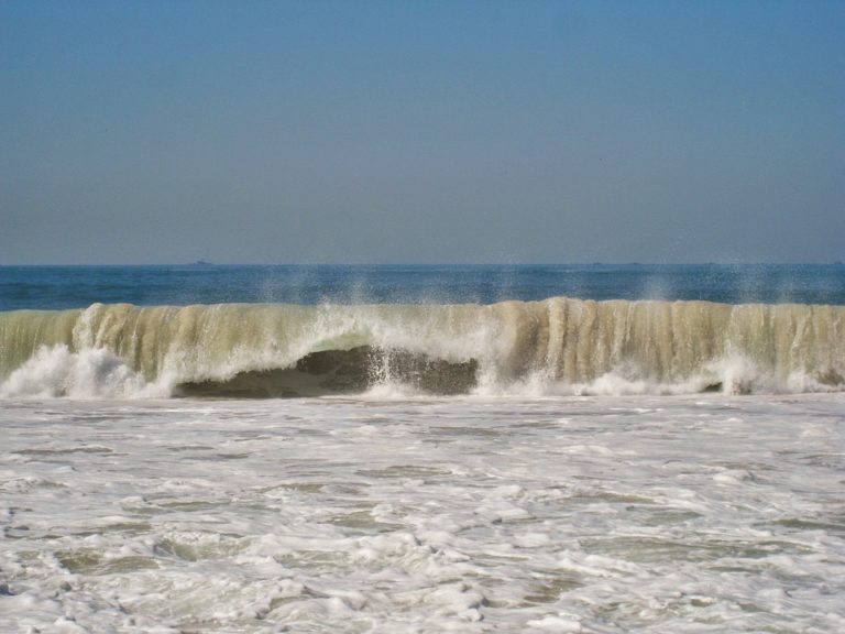 Rough seas and heavy rains expected in KZN