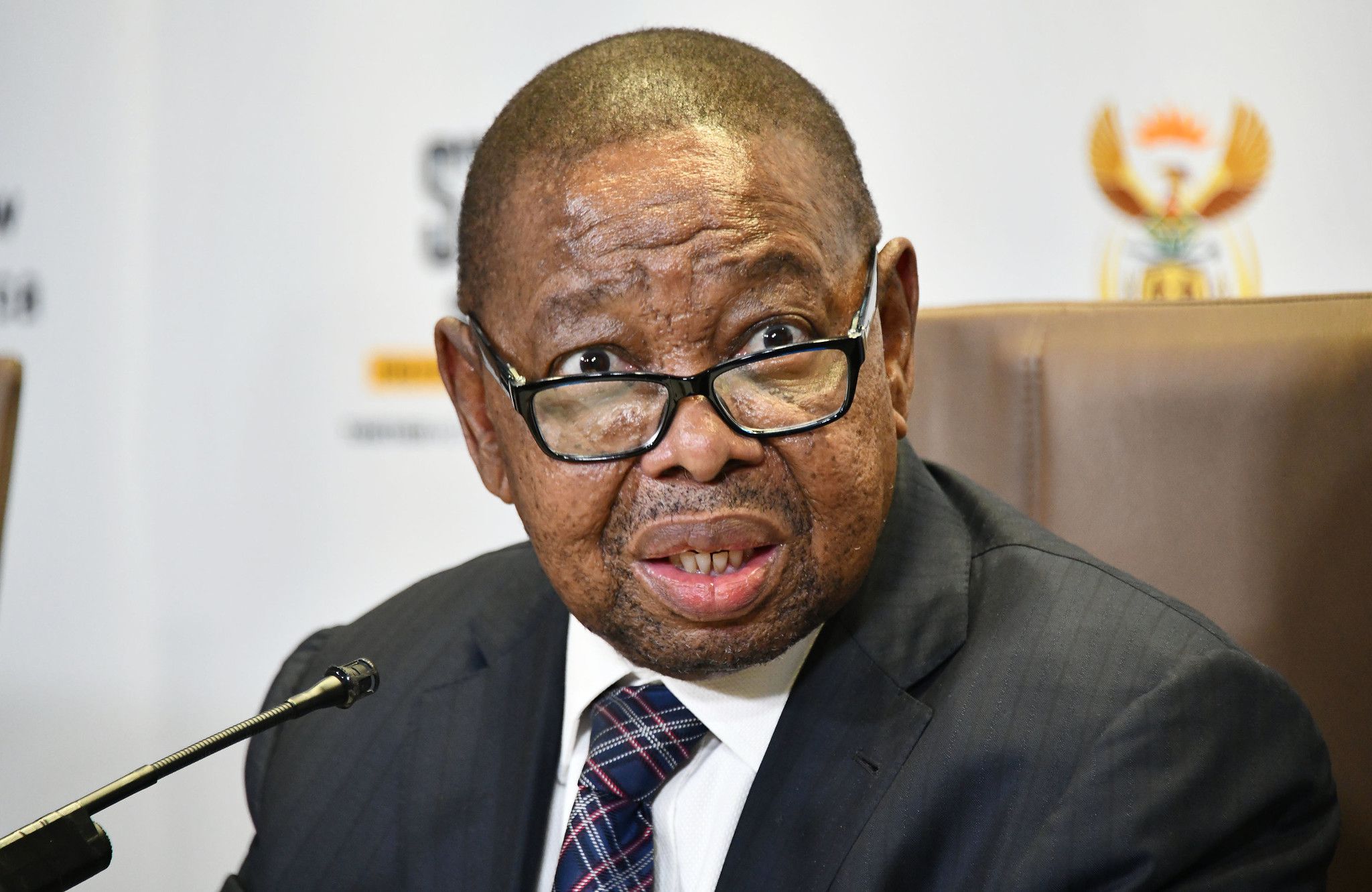 Nzimande concerned about NSFAS irregularities and poor governance