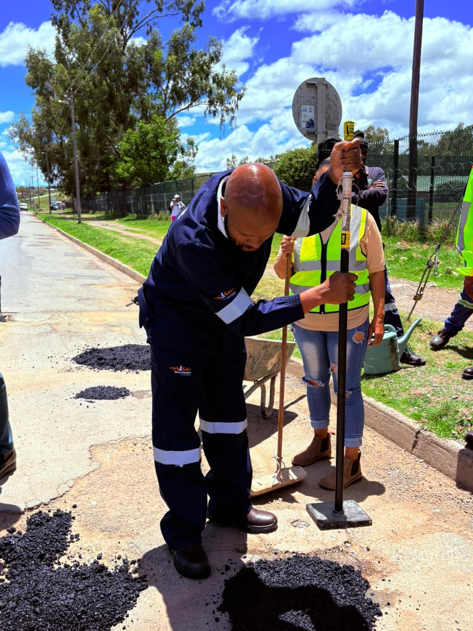 Matatiele Mayor launches pothole repair drive ahead of festive season rush