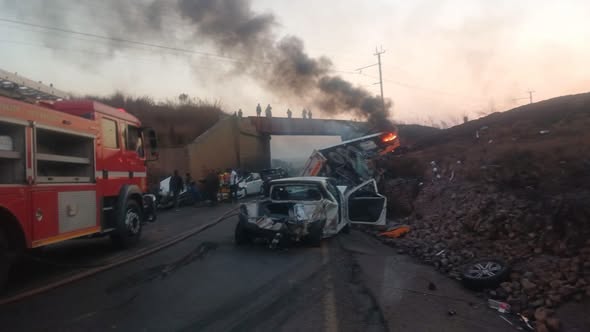 Deadly R555 pile-up leaves four dead and eight injured