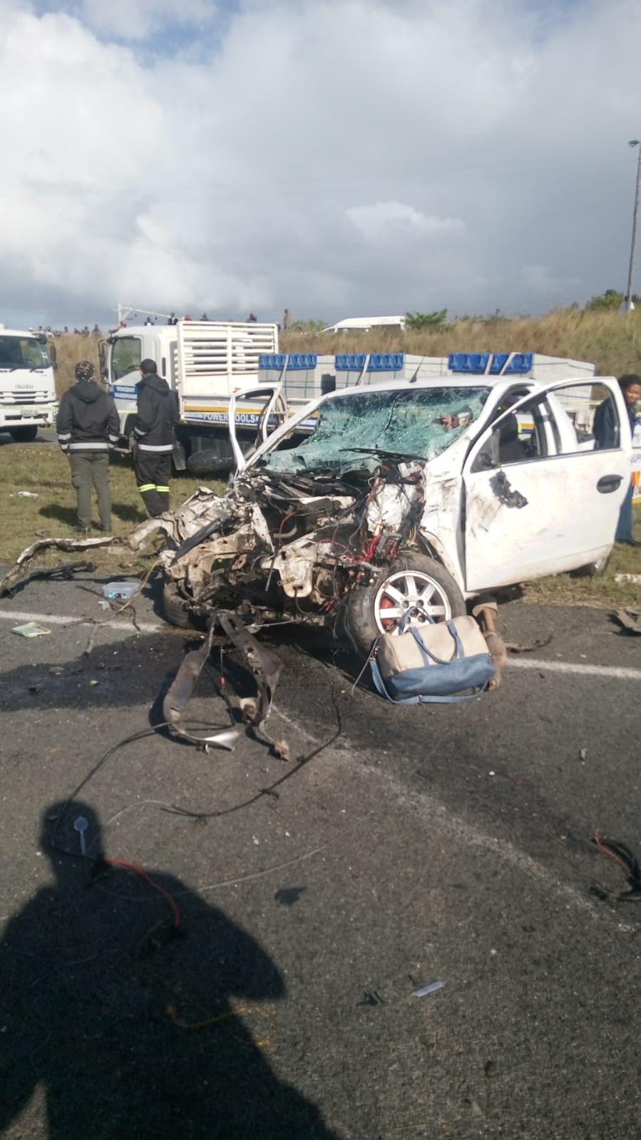 Three killed, three seriously injured in KuGompo crash